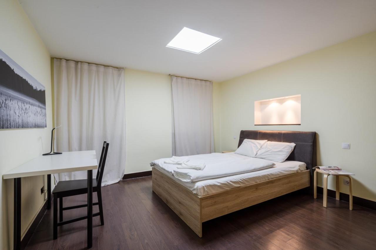 Apartment Dolly's Duplex With Free Netflix *