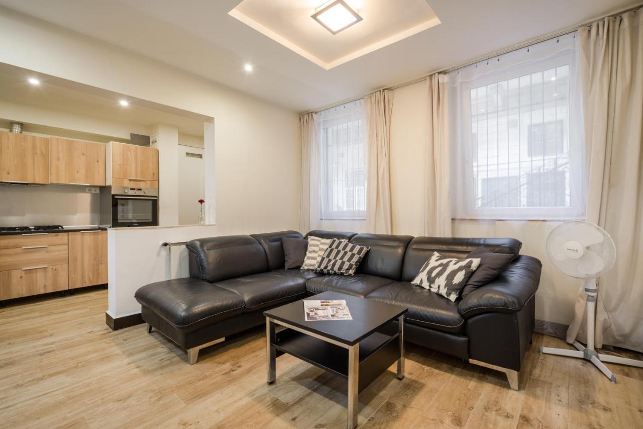 Apartment Dolly's Duplex With Free Netflix