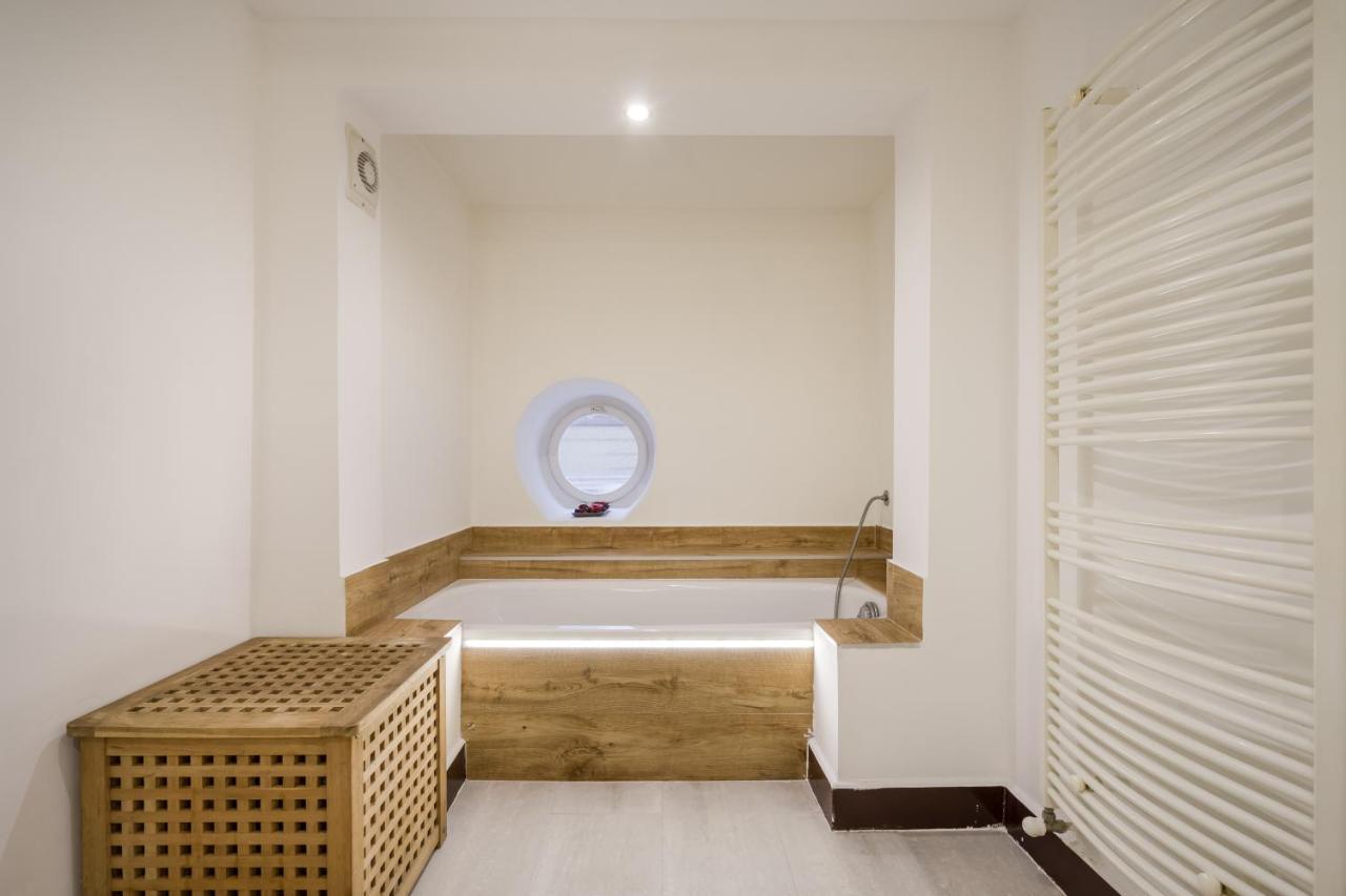 Dolly's Duplex With Free Netflix Apartment Budapest